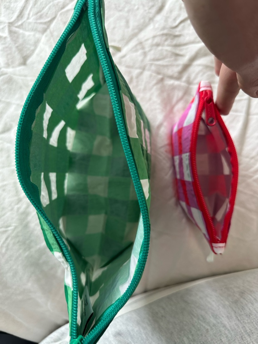 BAGGU checkered pouch set - Picture 7 of 8